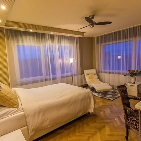 فندق Palatino 3*