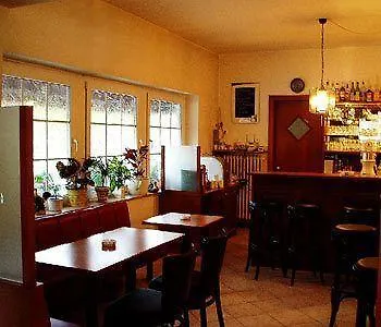 Palatino زوندرن