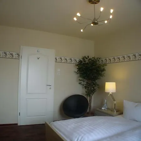 Palatino زوندرن